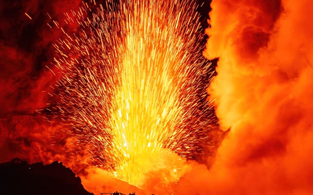 THE VOLCANOES OF ITALY